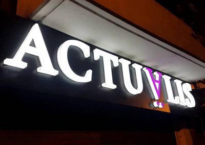 Carteles 14